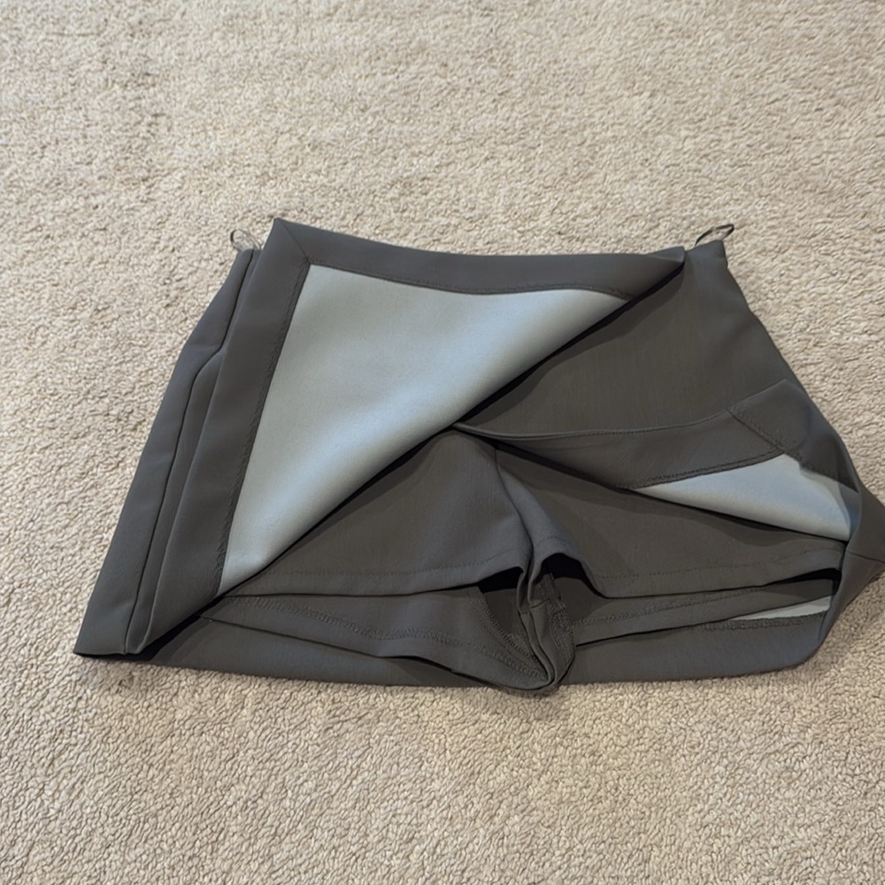 Zara skort - Picture 3 of 3